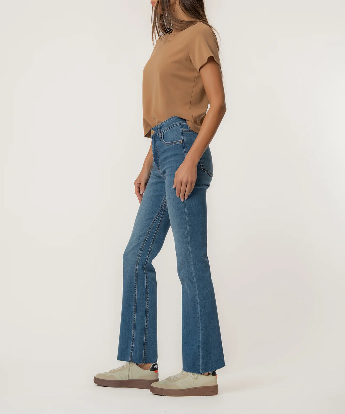 KUT FROM THE KLOTH KELLY HIGH RISE FAB AB FLARE - SENSES W/ DARK BASE WASH